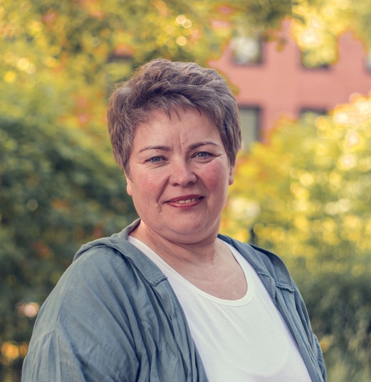 LASER-HAARENTFERNUNG-HESSEL